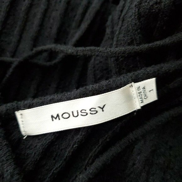 Moussy Empire Waist Knit Top Sz 1 Small Stretch V-Neck Sleeveless Pullover Black - Picture 5 of 6